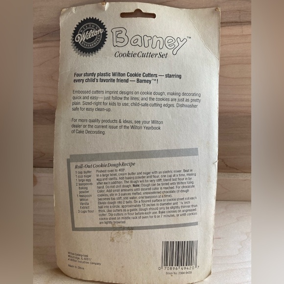 Vintage Barney the Dinosaur Cookie Cutter Boop Wilton New in Package - Picture 5 of 5